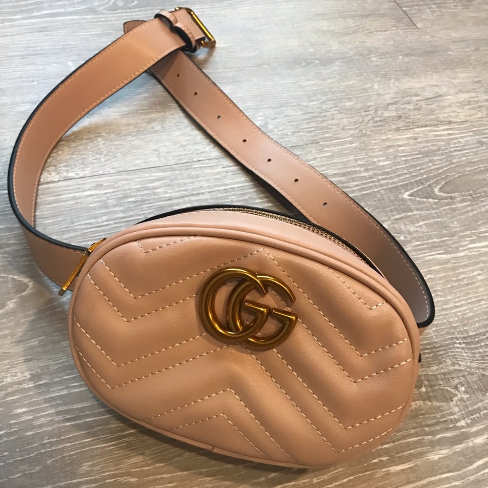 Imitation Gucci Fanny Purse